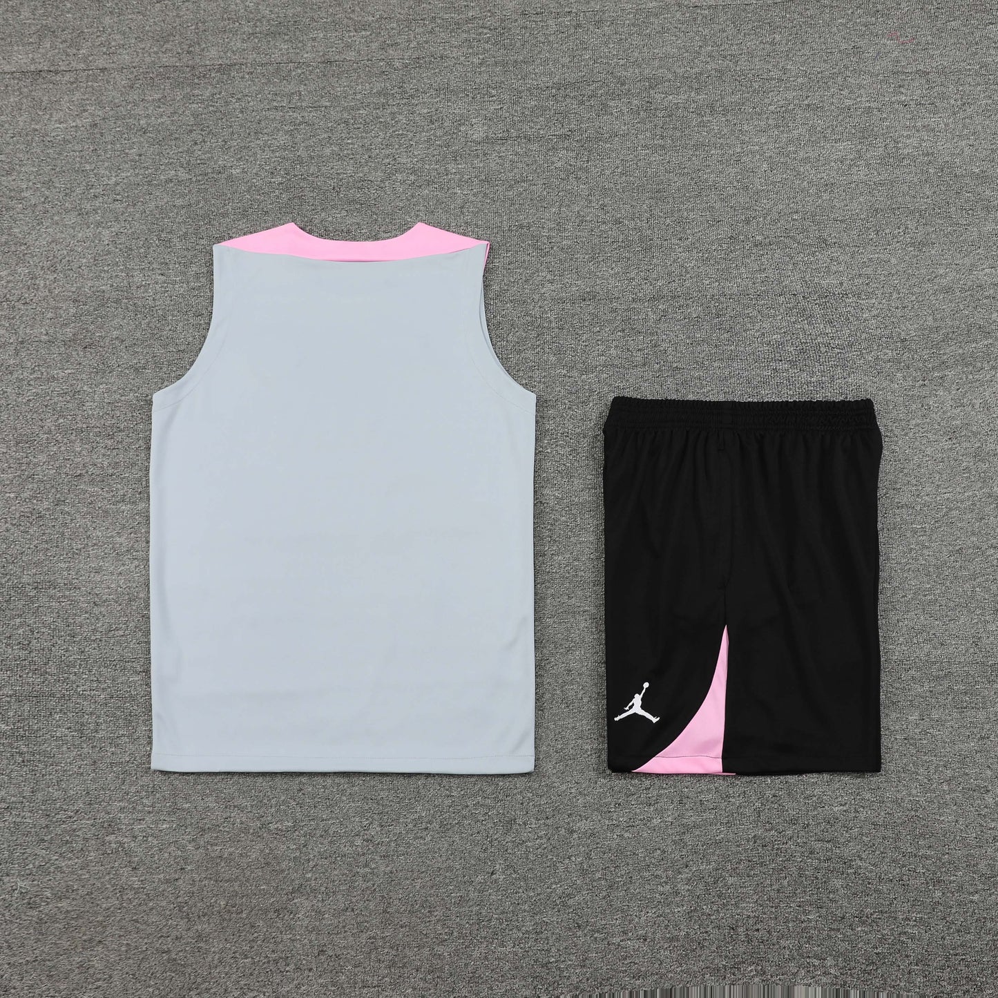 24 PSG gray Special Edition training set