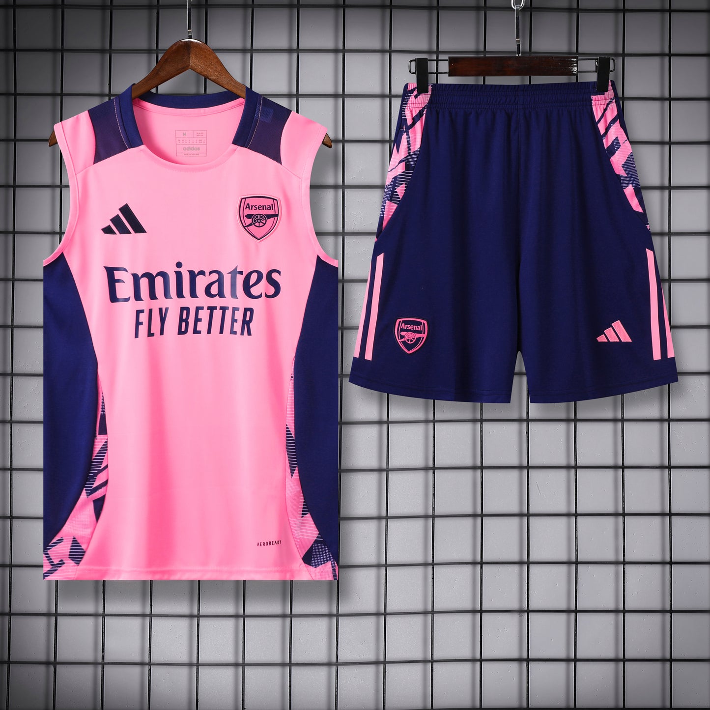 24 Arsenal pink Special Edition training set