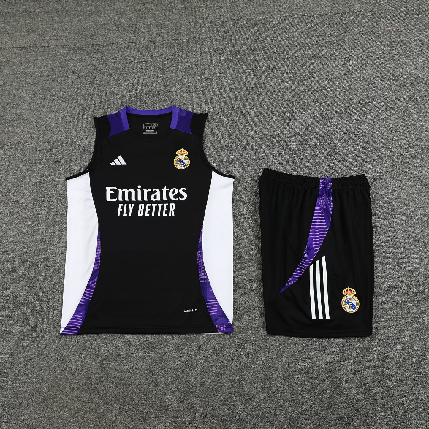 24 Real Madrid black Special Edition training set