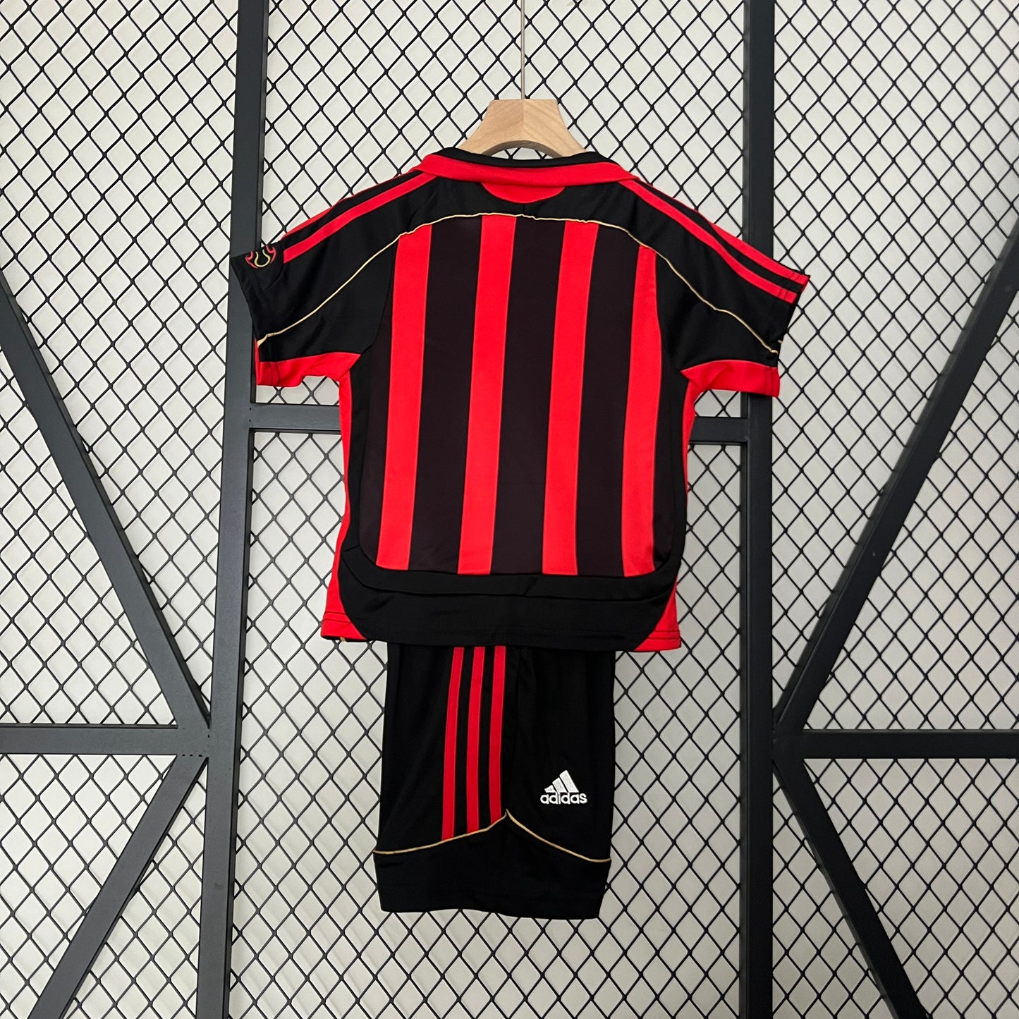kids AC Milan 06/07 home jersey