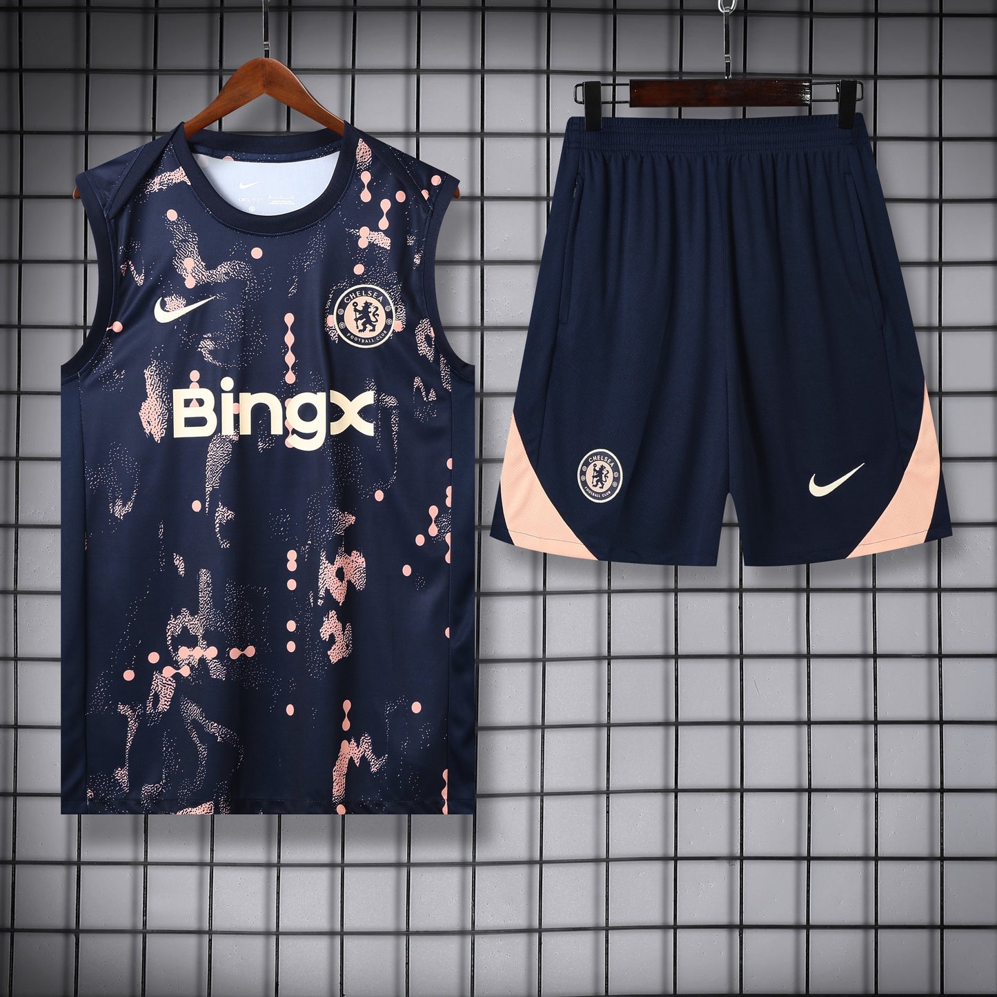 25/26 Chelsea blue vest training suit