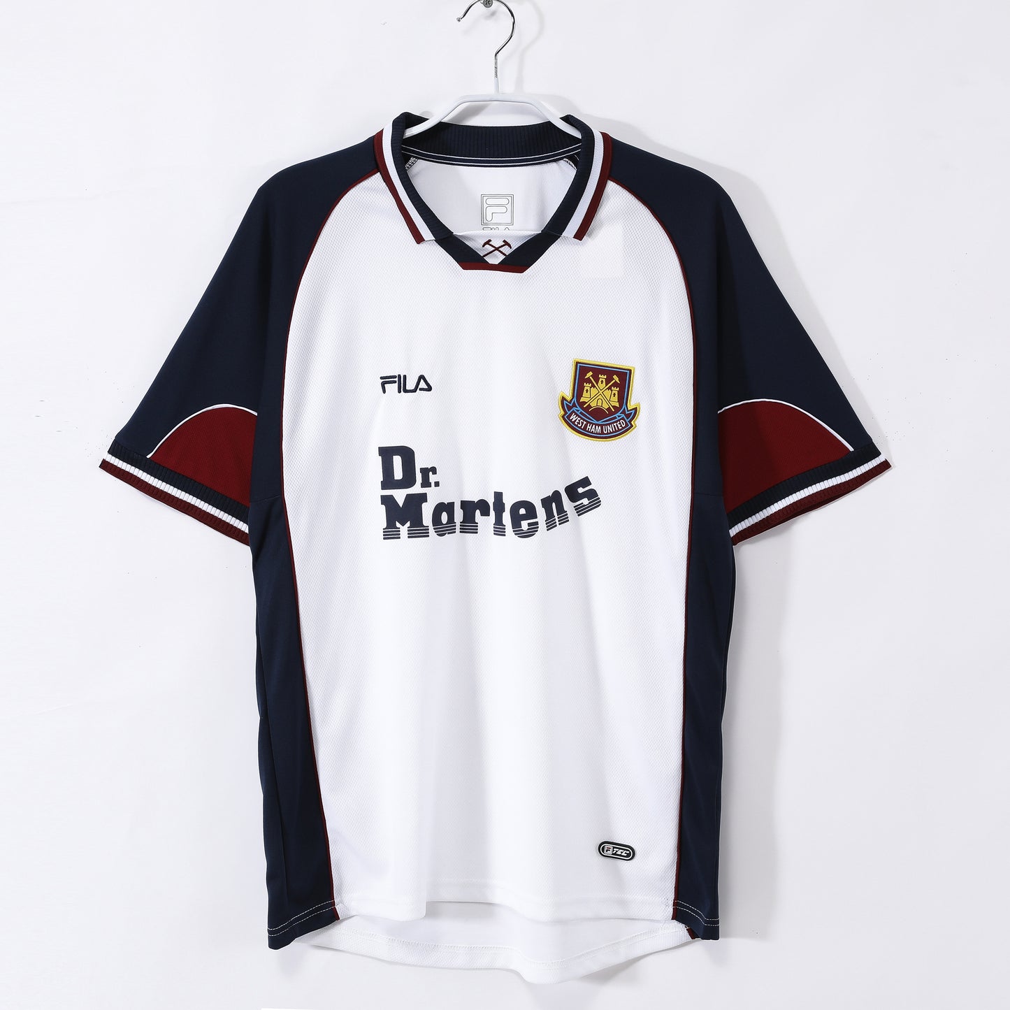 Retro 1999/01 West Ham United jersey