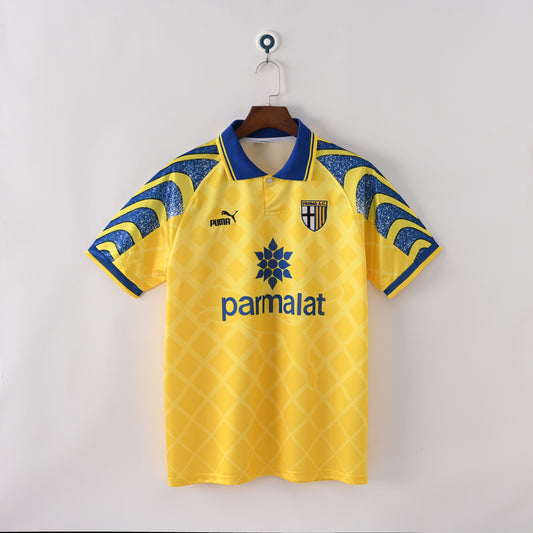 Retro 1995/97 Parma home jersey