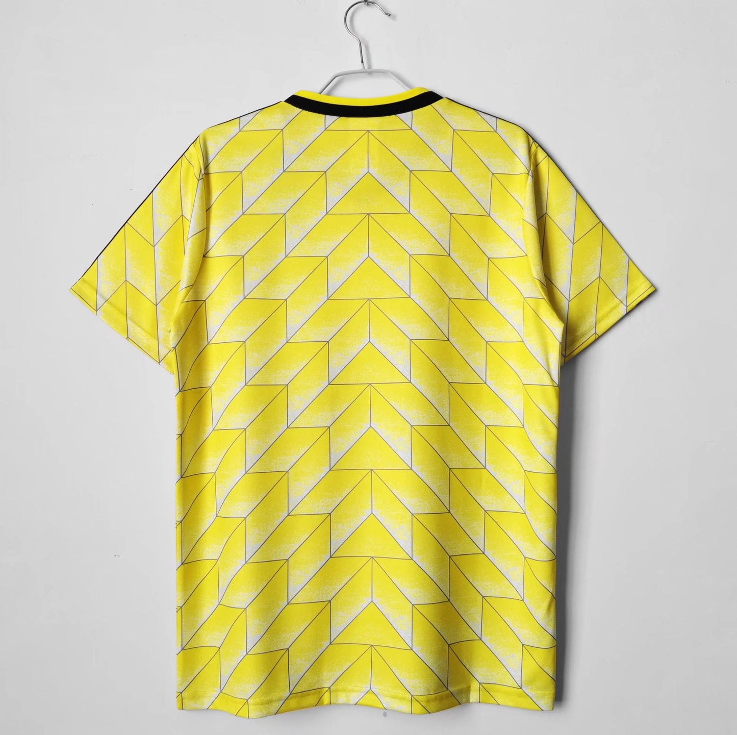 Retro 1988 Dortmund's home jersey