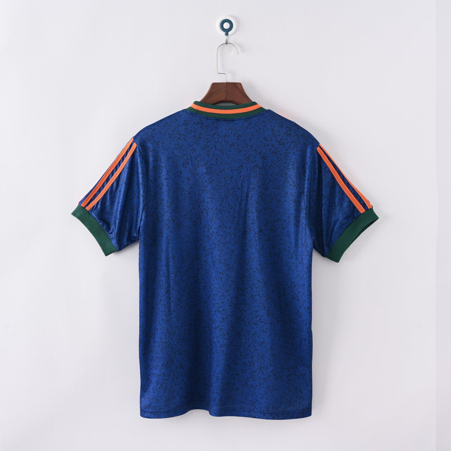 Retro 1999/00 Newcastle away jersey
