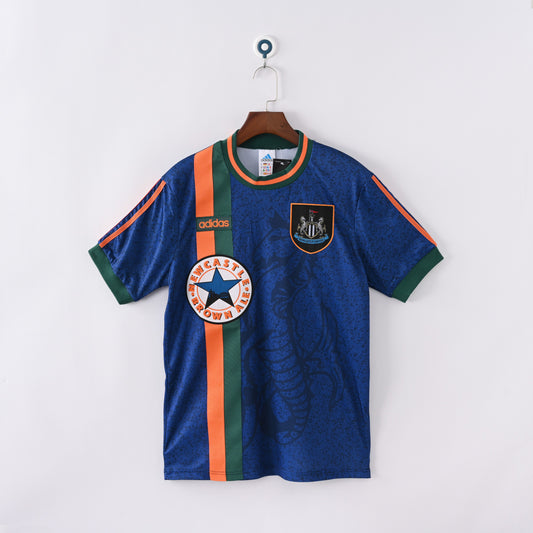 Retro 1999/00 Newcastle away jersey